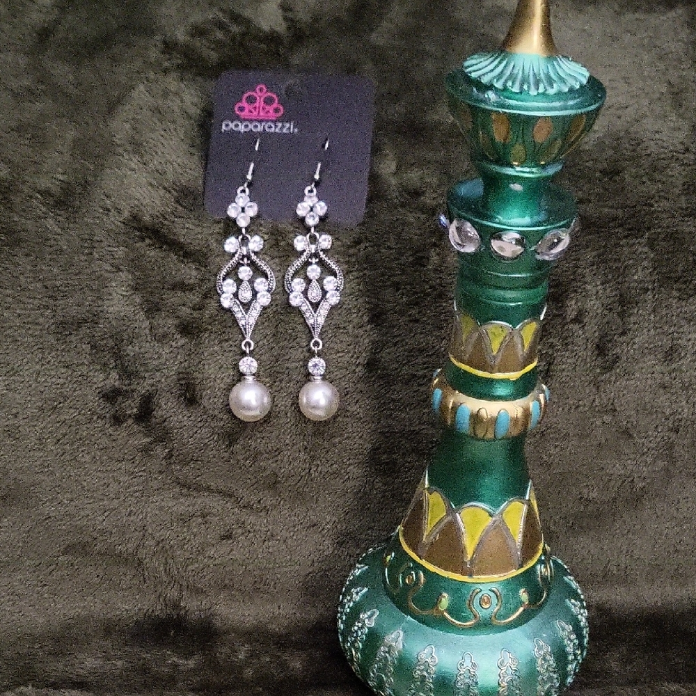 Paparazzi Silver and White Elegant Drop Earrings